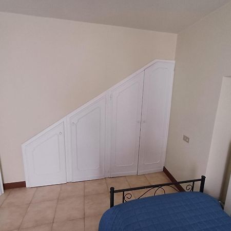 הוילה ורבאניה Casa Clotilde מראה חיצוני תמונה